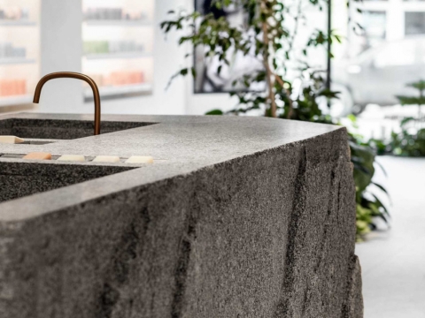 Thi công showroom cho chị Trang - Quận 7