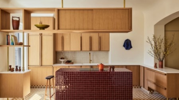 Giải Đáp Nhanh Tủ Bếp Gỗ Công Nghiệp Có Tốt & Bền Không?