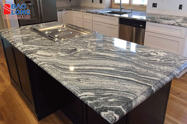 Mặt bàn đảo bằng đá granite sang trọng và sạch sẽ
